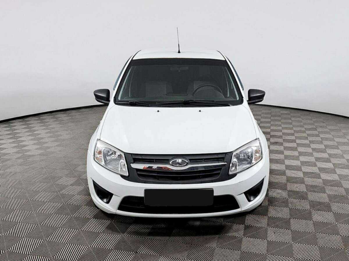 Купить Лада (ВАЗ) Гранта, 2018, 66 537 км.. Фото: #1