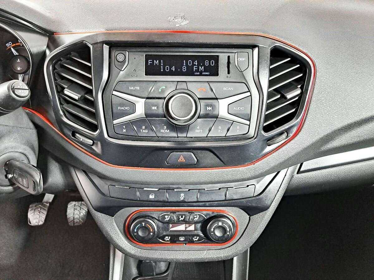 Купить Лада (ВАЗ) Веста, 2018, 99 834 км.. Фото: #12