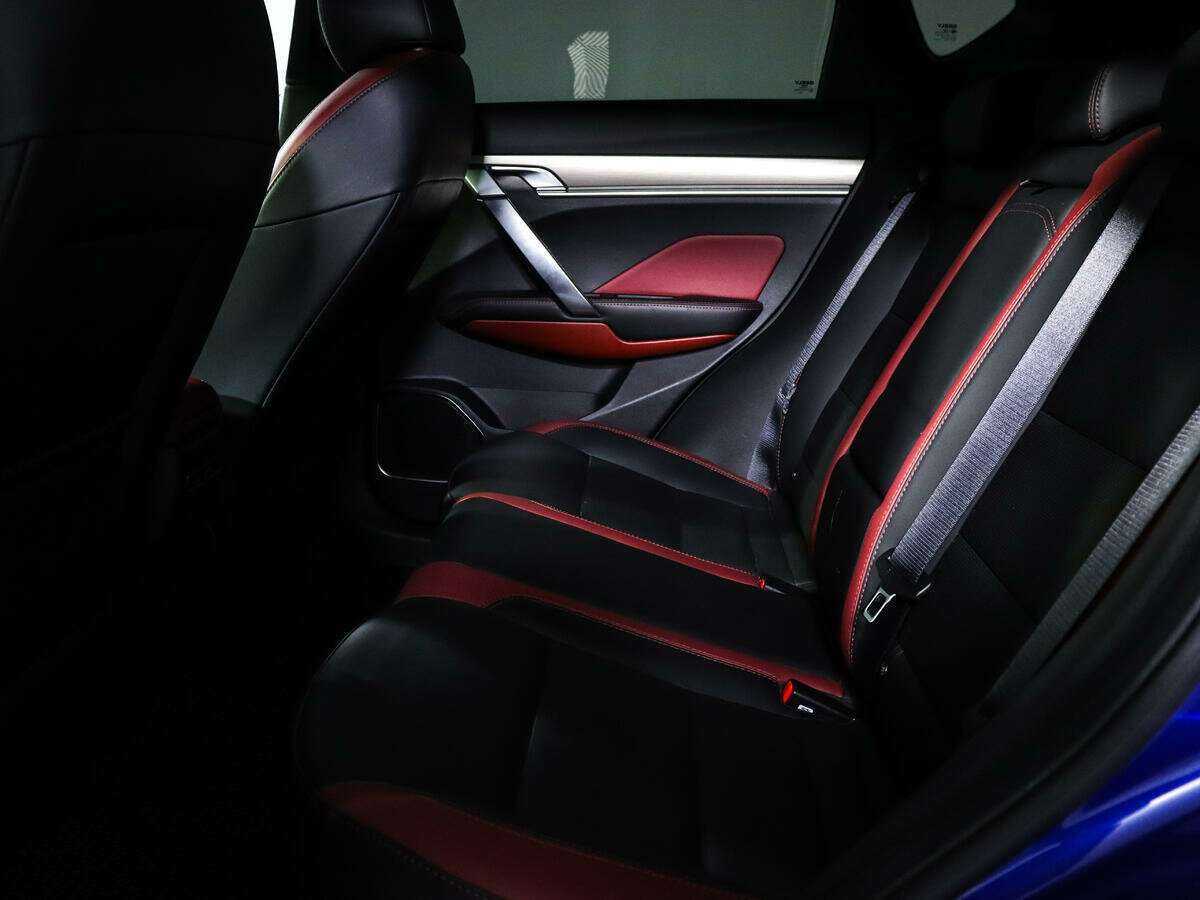 Купить Джили Кулрэй, 2021, 71 000 км.. Фото: #9