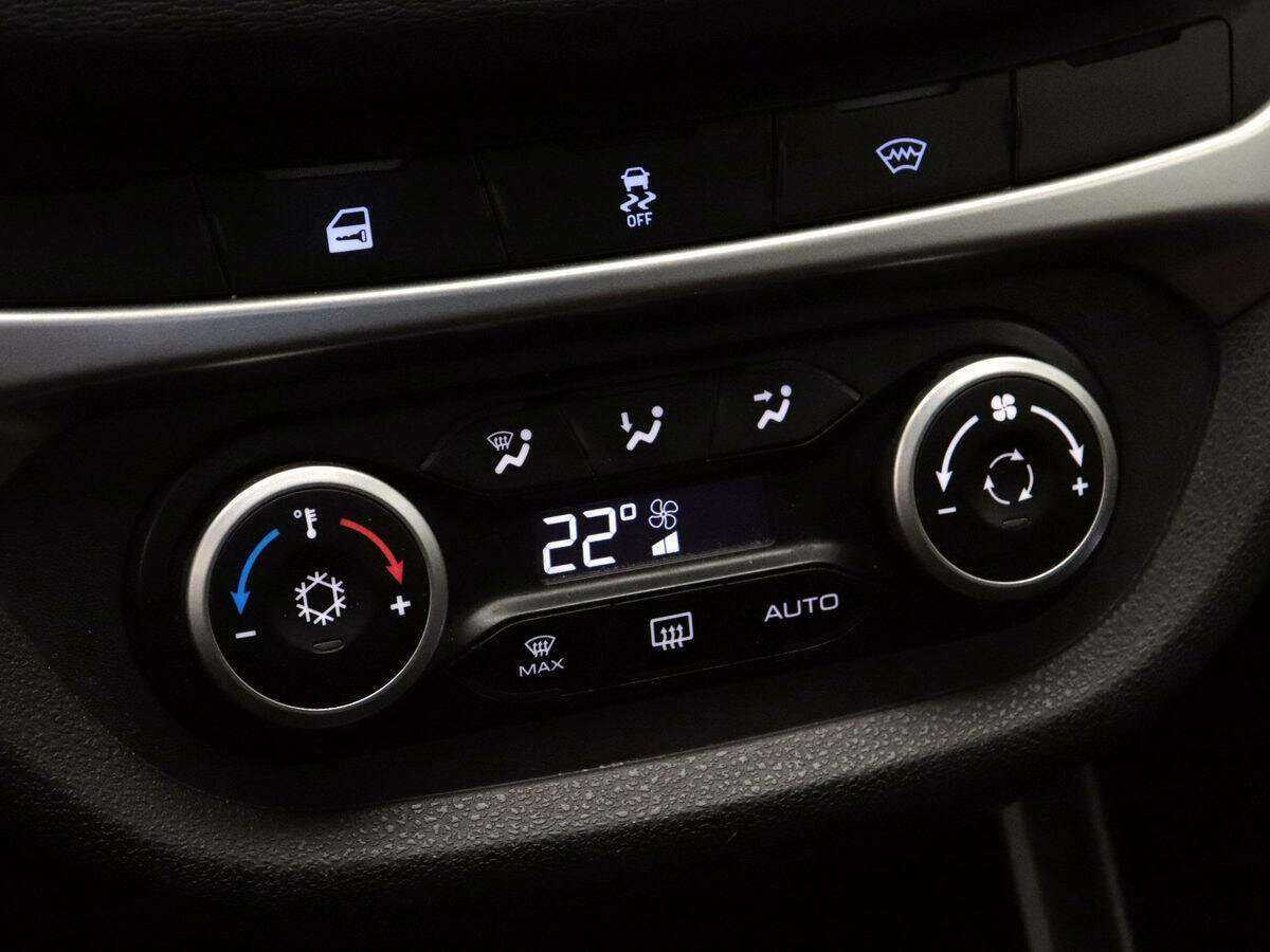 Купить Лада (ВАЗ) Веста, 2020, 58 792 км.. Фото: #12