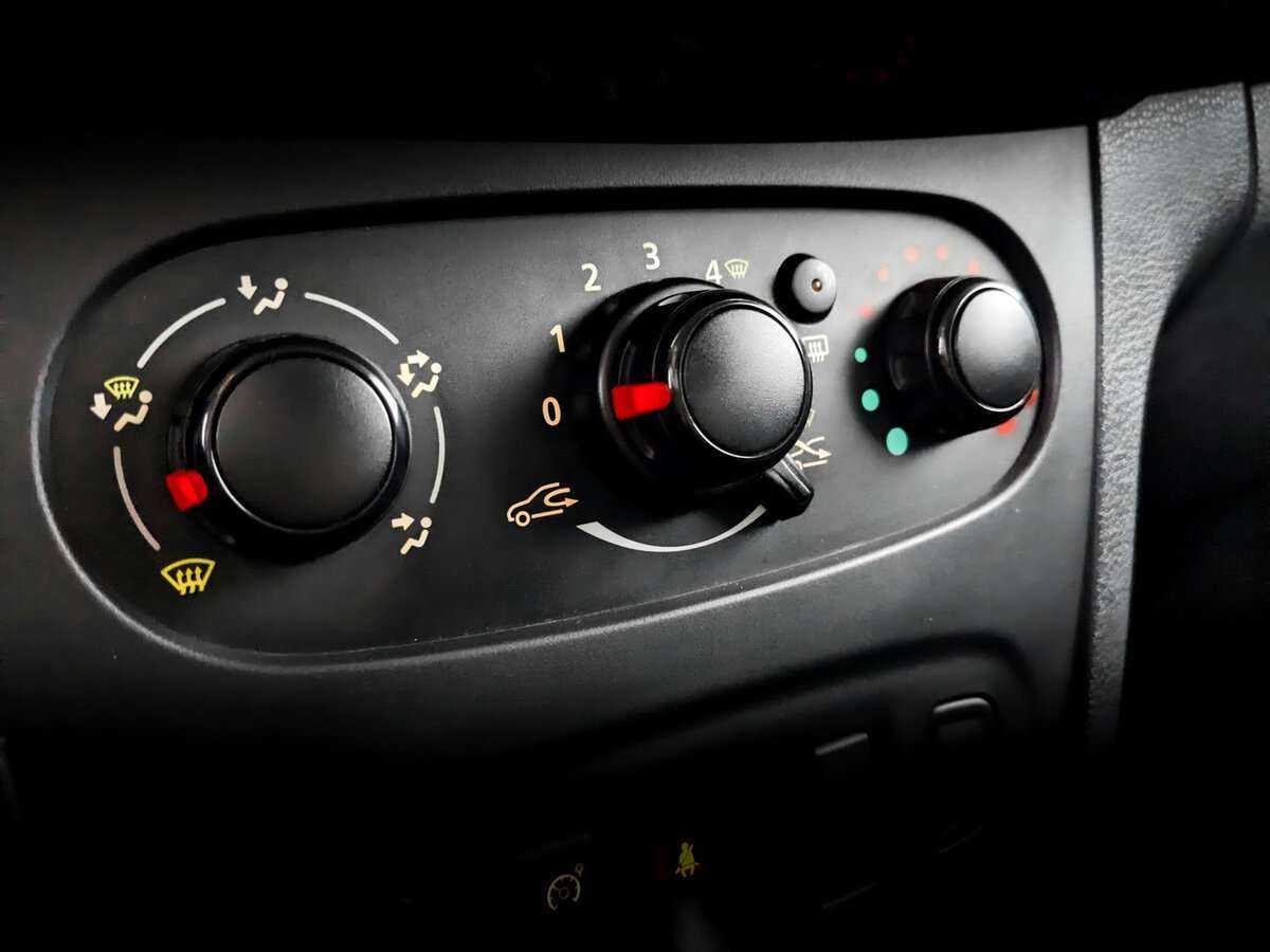 Купить Рено Сандеро, 2016, 81 352 км.. Фото: #17