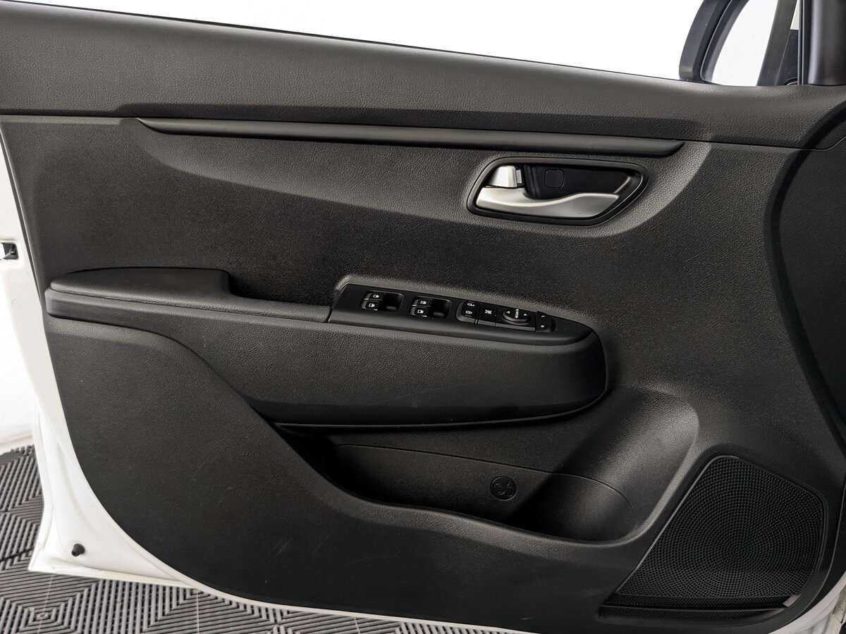 Купить Киа Рио, 2021, 39 314 км.. Фото: #14