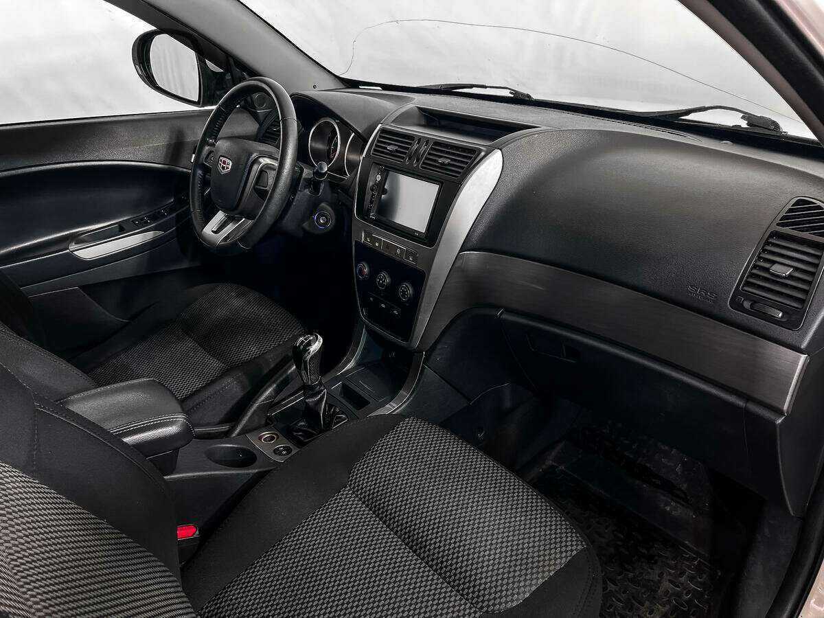 Купить Джили Эмгранд Икс7, 2015, 113 987 км.. Фото: #10