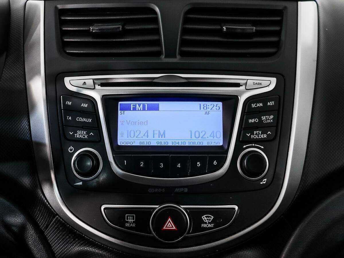 Купить Хендай Солярис, 2014, 127 255 км.. Фото: #11