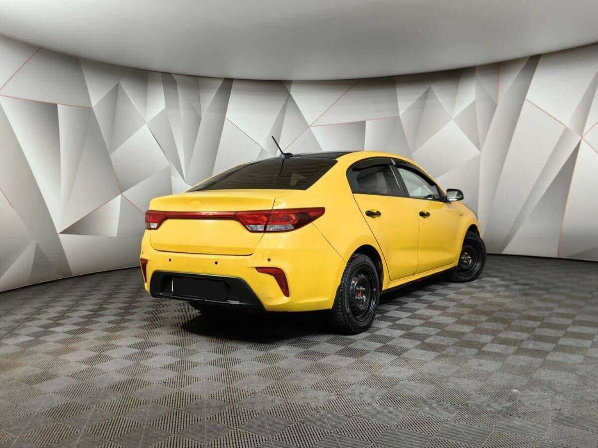 Купить Киа Рио, 2017, 239 531 км.. Фото: #1