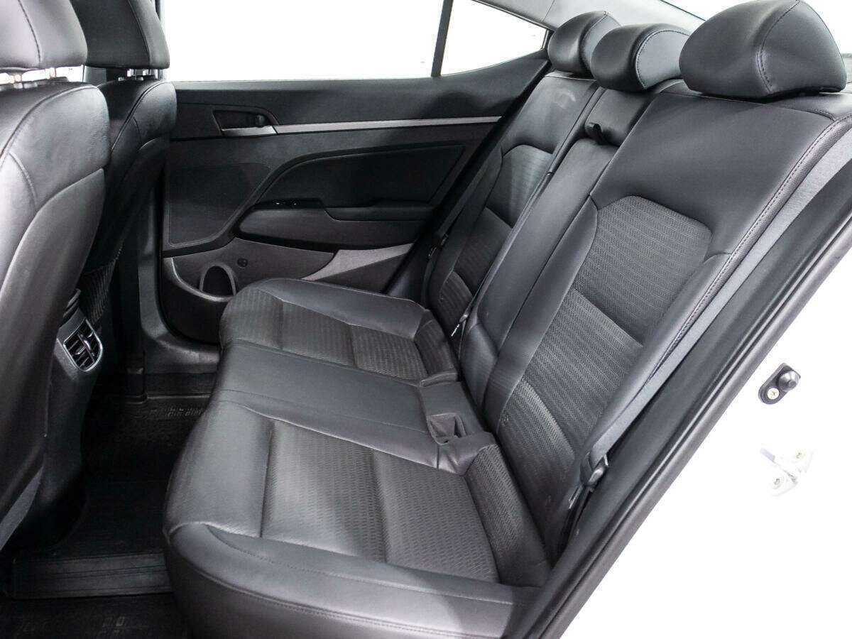 Купить Хендай Елантра, 2016, 115 307 км.. Фото: #9