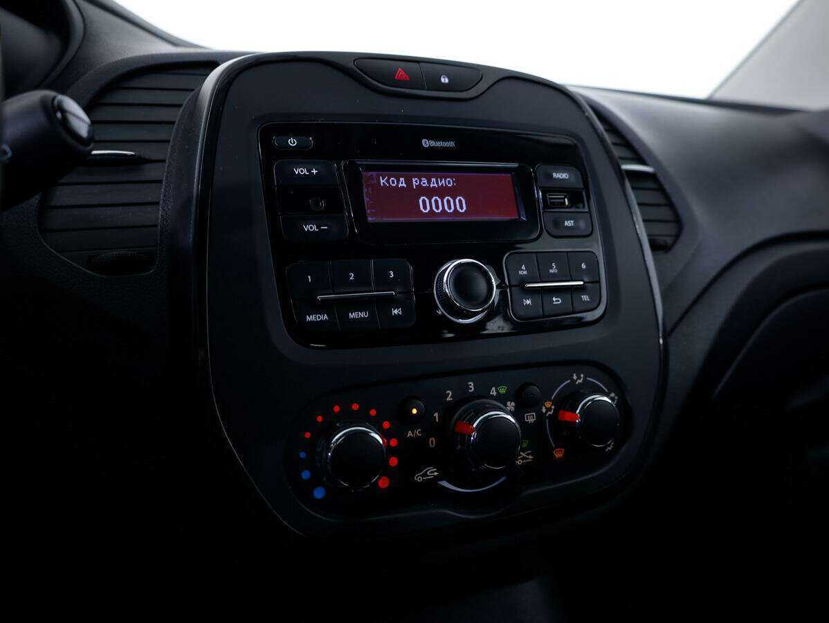 Купить Рено Каптюр, 2018, 30 602 км.. Фото: #11