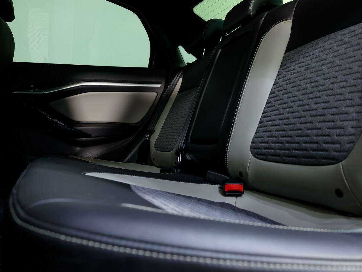 Купить Лада (ВАЗ) Веста, 2019, 72 892 км.. Фото: #12