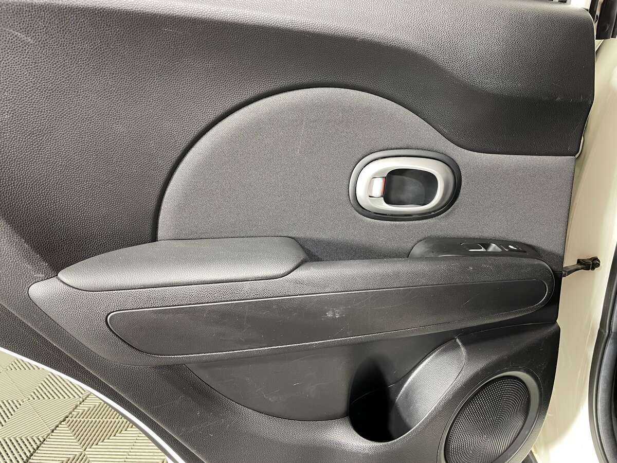 Купить Киа Соул, 2018, 140 009 км.. Фото: #19