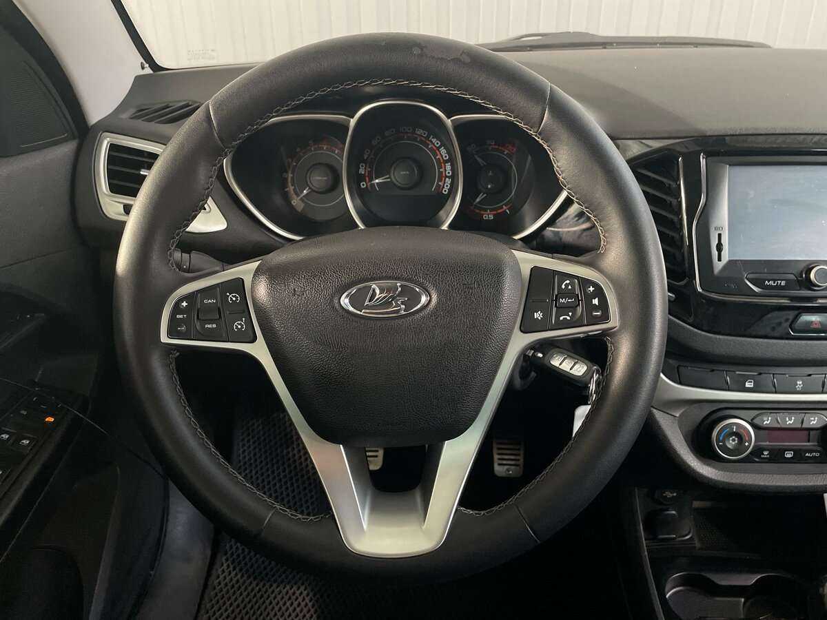 Купить Лада (ВАЗ) Веста, 2017, 136 873 км.. Фото: #9