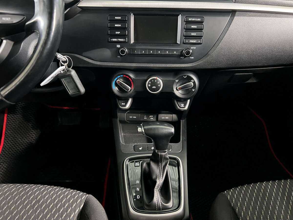 Купить Киа Рио, 2018, 99 396 км.. Фото: #12