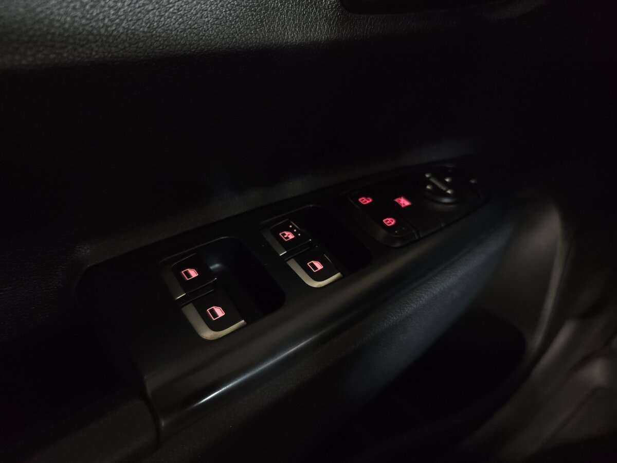 Купить Киа Рио, 2018, 222 000 км.. Фото: #8