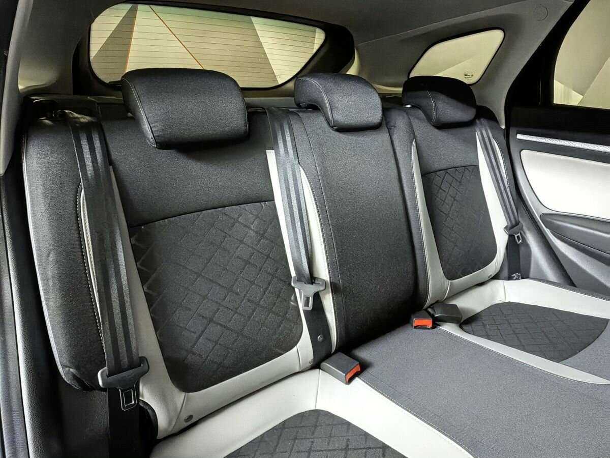 Купить Лада (ВАЗ) Веста, 2019, 66 589 км.. Фото: #12