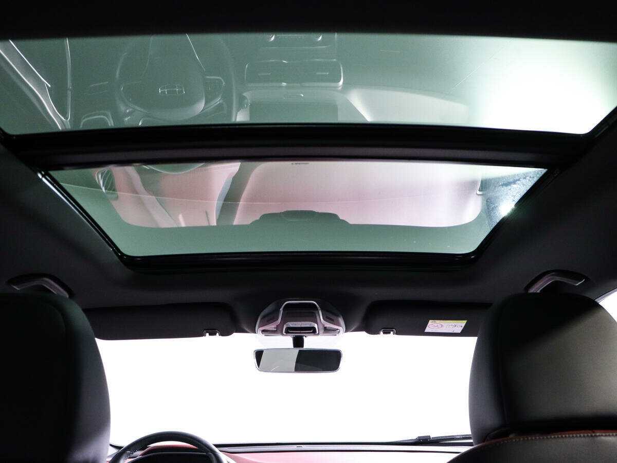 Купить Джили Кулрэй, 2021, 24 000 км.. Фото: #13