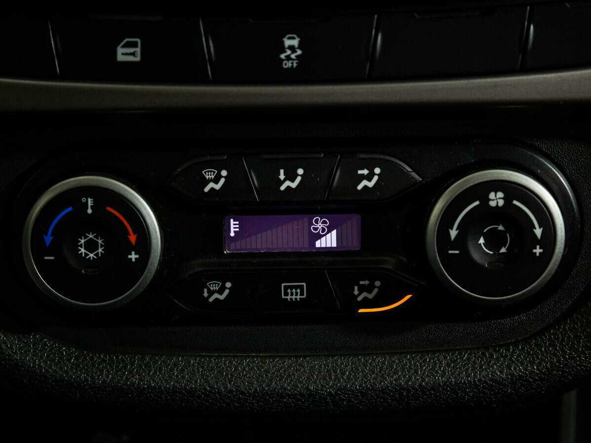 Купить Лада (ВАЗ) Веста, 2016, 138 327 км.. Фото: #11