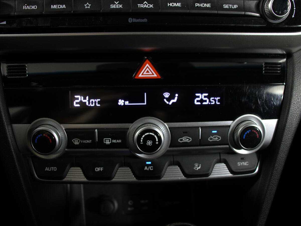 Купить Хендай Елантра, 2020, 142 837 км.. Фото: #16