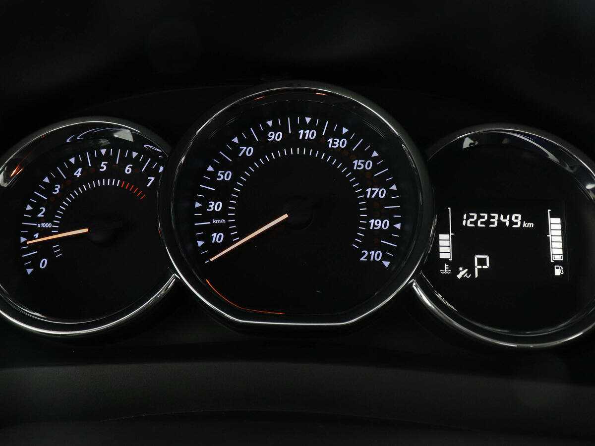 Купить Рено Логан, 2020, 122 335 км.. Фото: #10