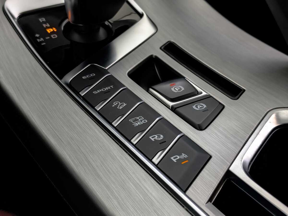 Купить Джили Кулрэй, 2021, 85 842 км.. Фото: #16