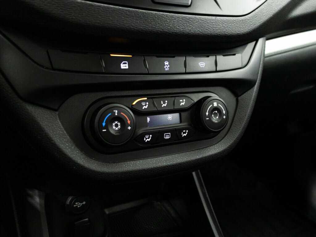 Купить Лада (ВАЗ) Веста, 2021, 45 354 км.. Фото: #14