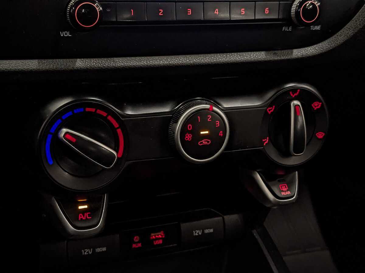 Купить Киа Рио, 2020, 188 971 км.. Фото: #20