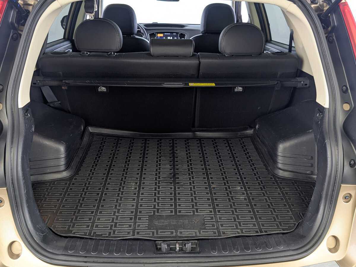 Купить Джили Эмгранд Икс7, 2019, 107 107 км.. Фото: #9