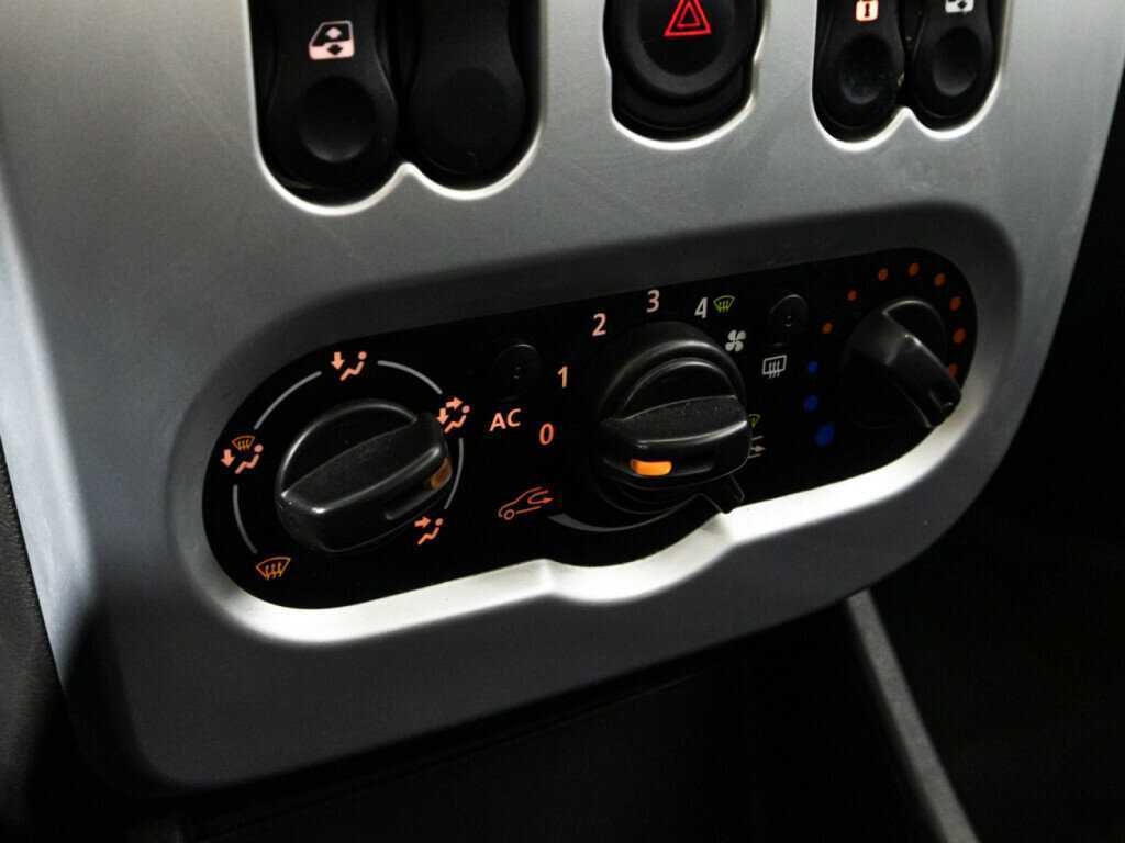 Купить Рено Сандеро, 2013, 138 414 км.. Фото: #14