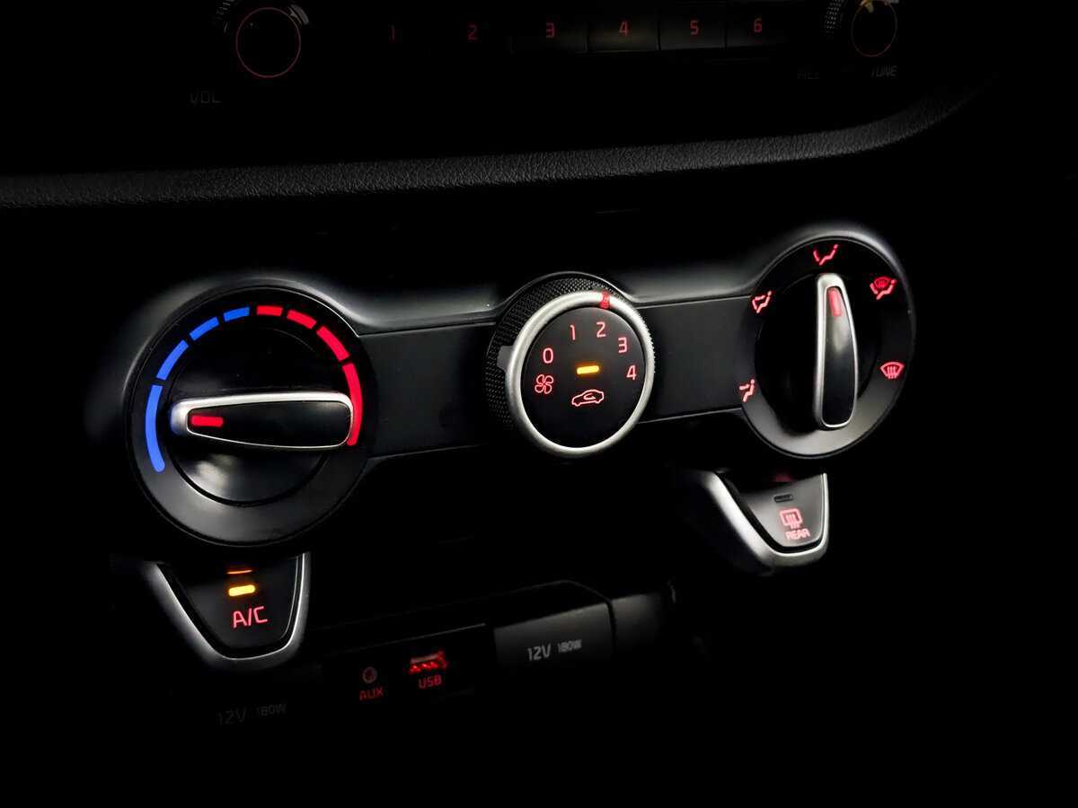 Купить Киа Рио, 2020, 196 487 км.. Фото: #23