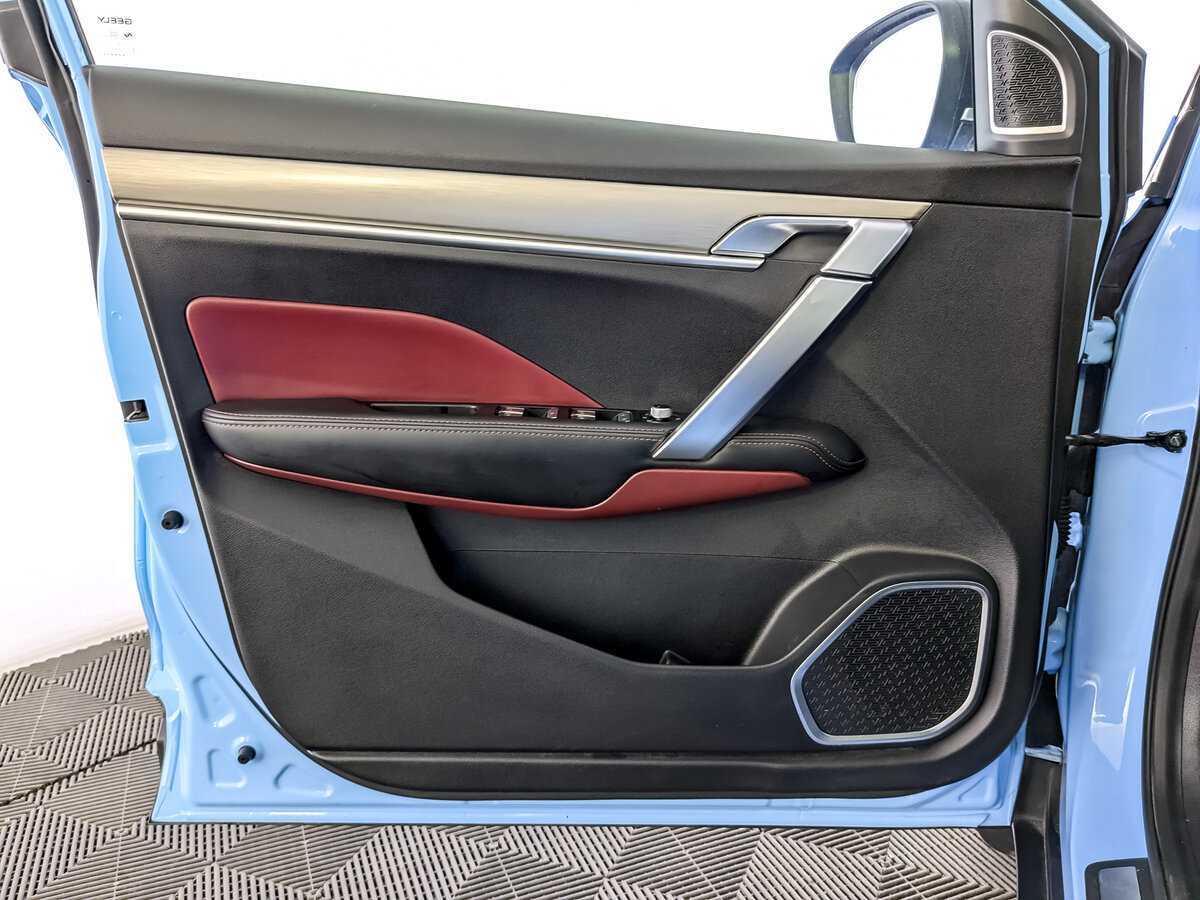 Купить Джили Кулрэй, 2022, 53 267 км.. Фото: #18