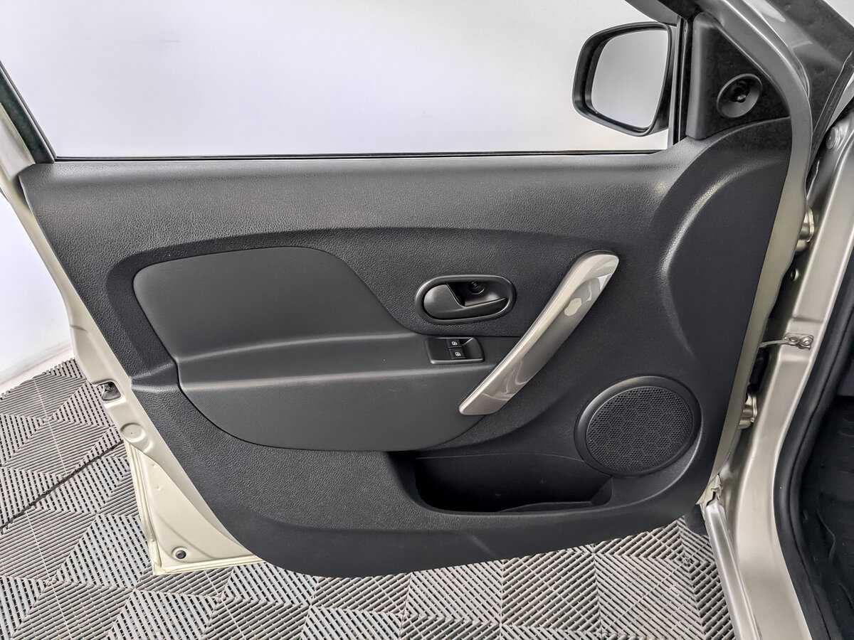 Купить Рено Сандеро, 2018, 98 664 км.. Фото: #18