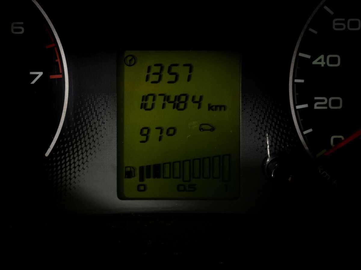 Купить Лада (ВАЗ) Гранта, 2017, 107 482 км.. Фото: #12