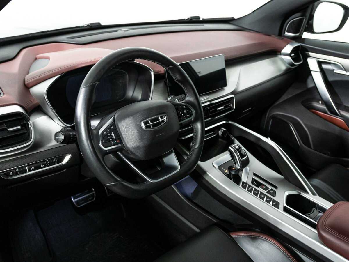 Купить Джили Кулрэй, 2021, 66 325 км.. Фото: #10