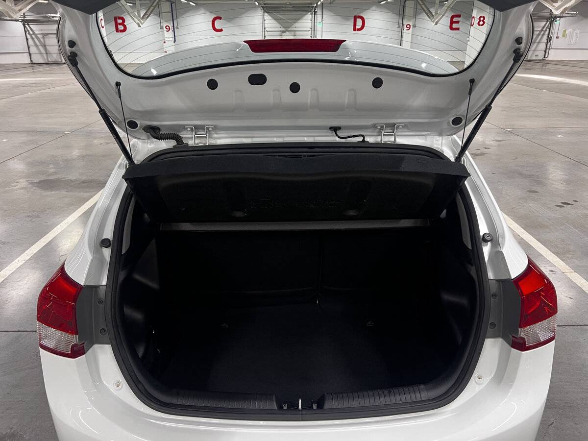 Купить Киа Рио, 2015, 101 725 км.. Фото: #9