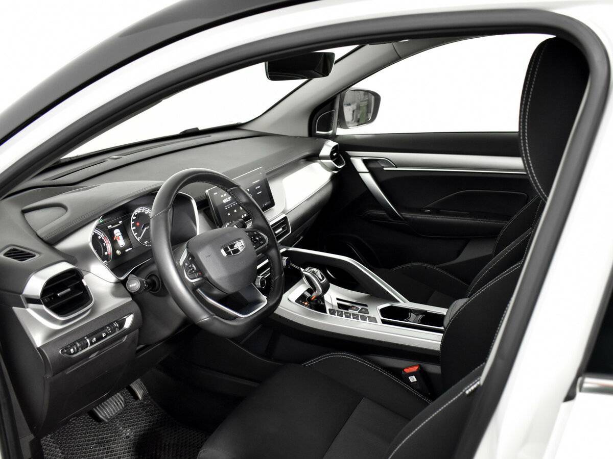 Купить Джили Кулрэй, 2021, 58 062 км.. Фото: #8