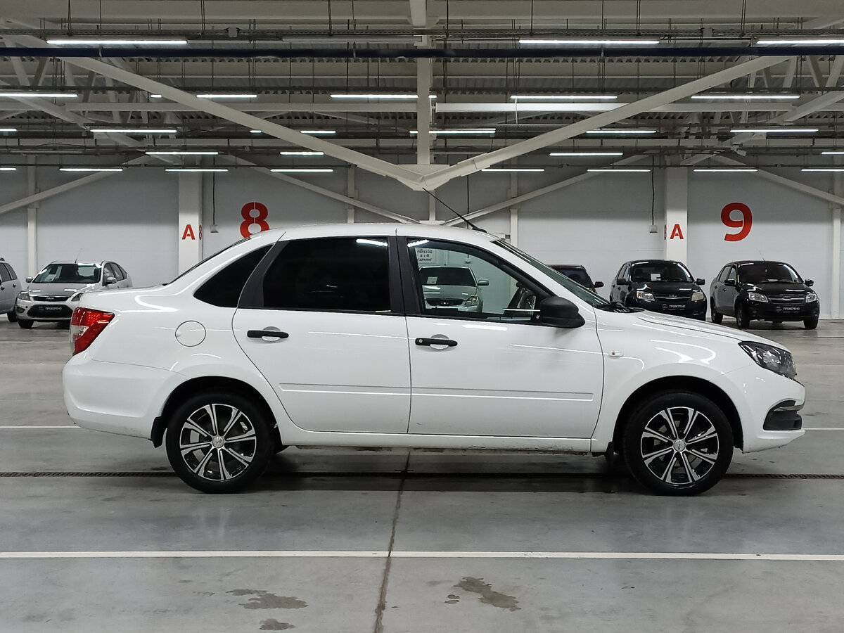 Купить Лада (ВАЗ) Гранта, 2021, 40 351 км.. Фото: #3