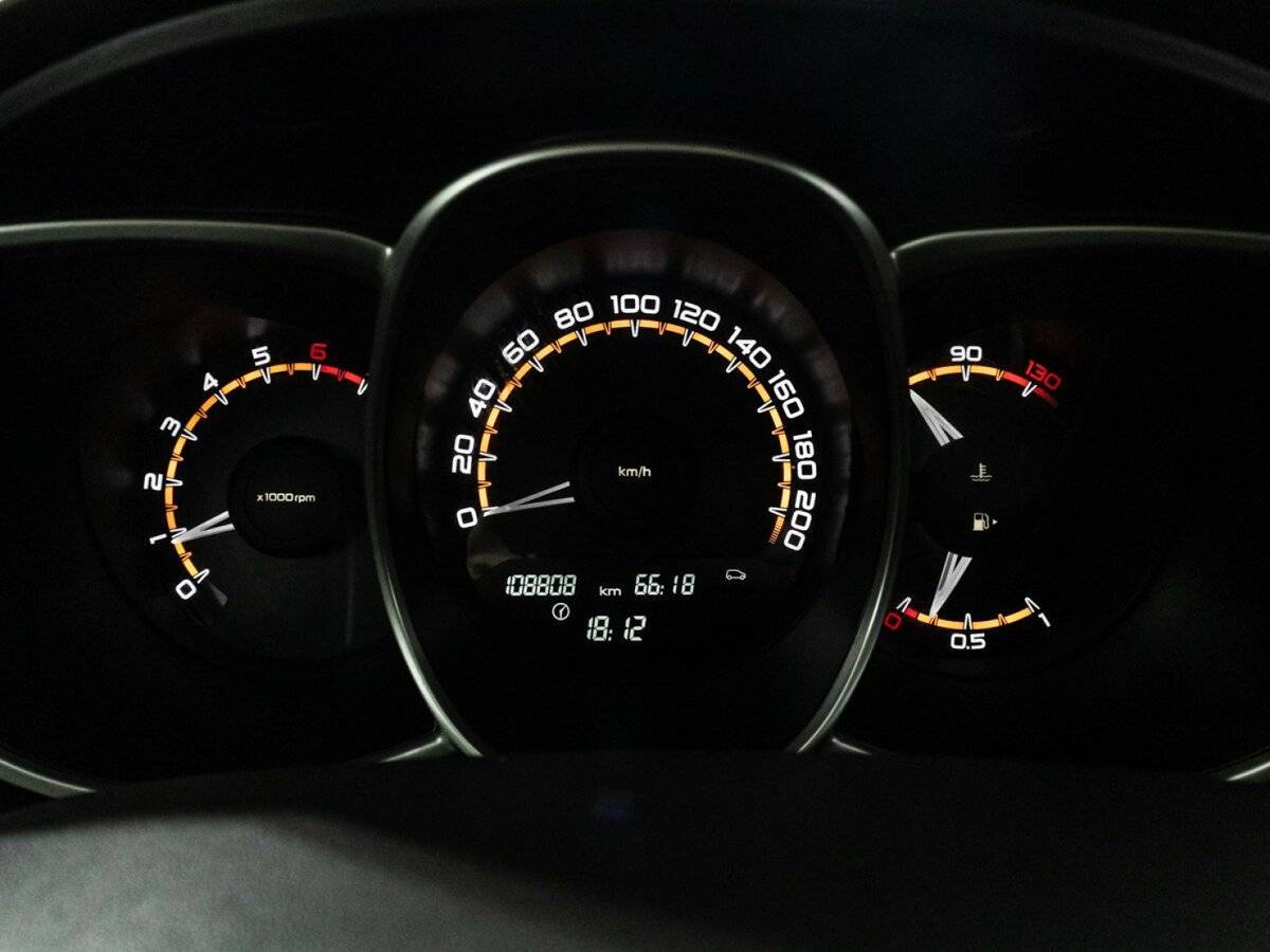 Купить Лада (ВАЗ) Веста, 2019, 108 804 км.. Фото: #11