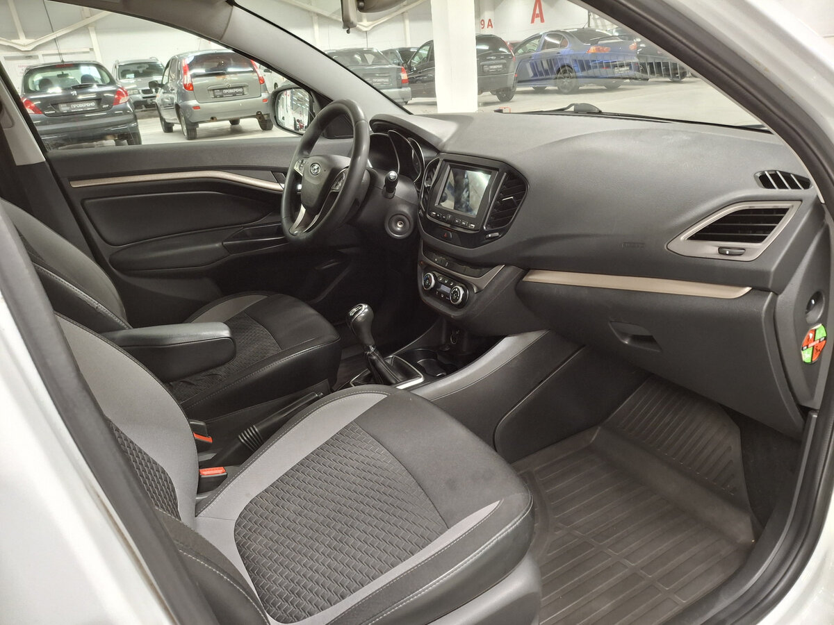 Купить Лада (ВАЗ) Веста, 2017, 138 786 км.. Фото: #10